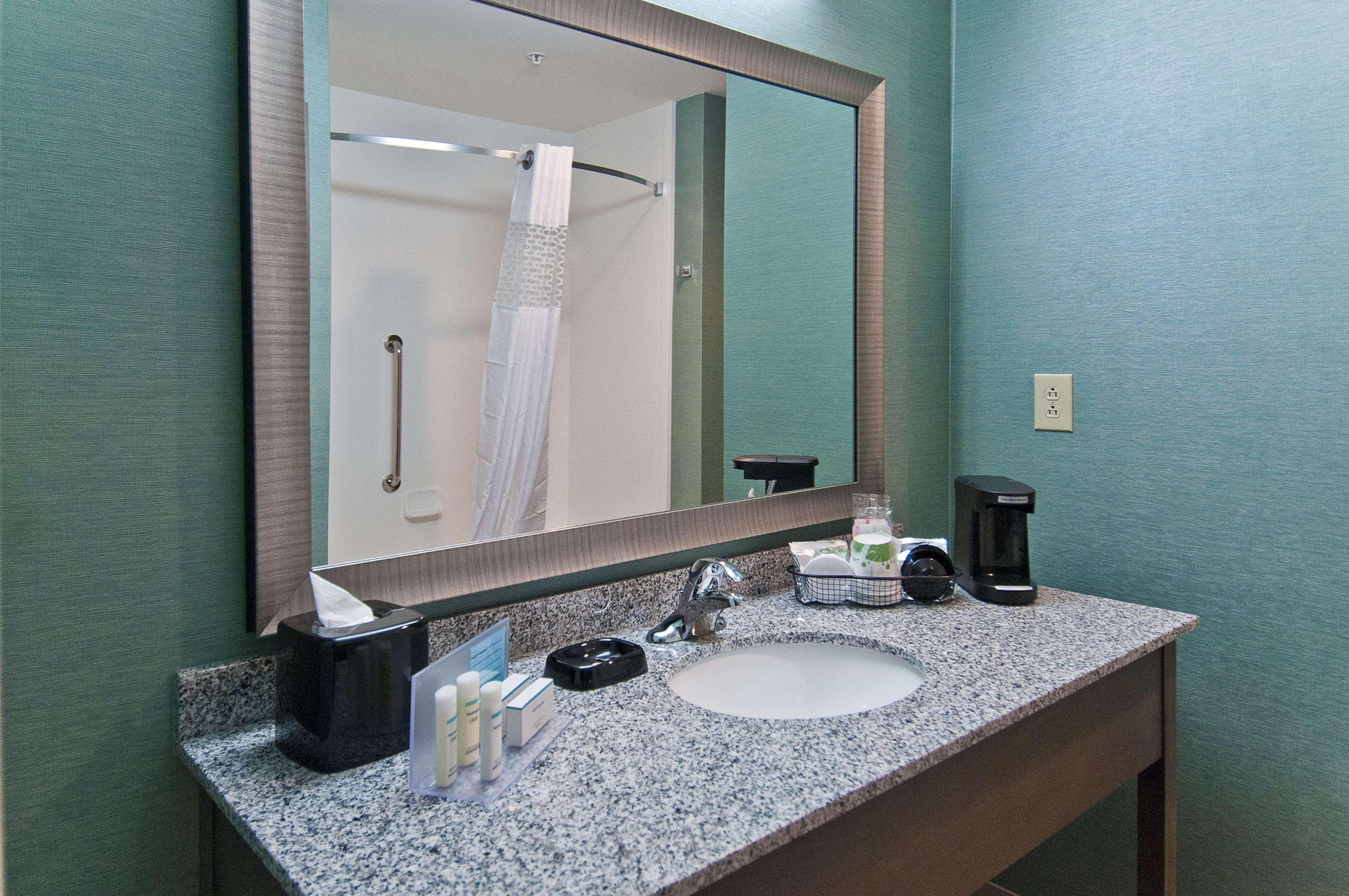Hampton Inn & Suites Pensacola/I-10 Pine Forest Road Ferry Pass Екстериор снимка