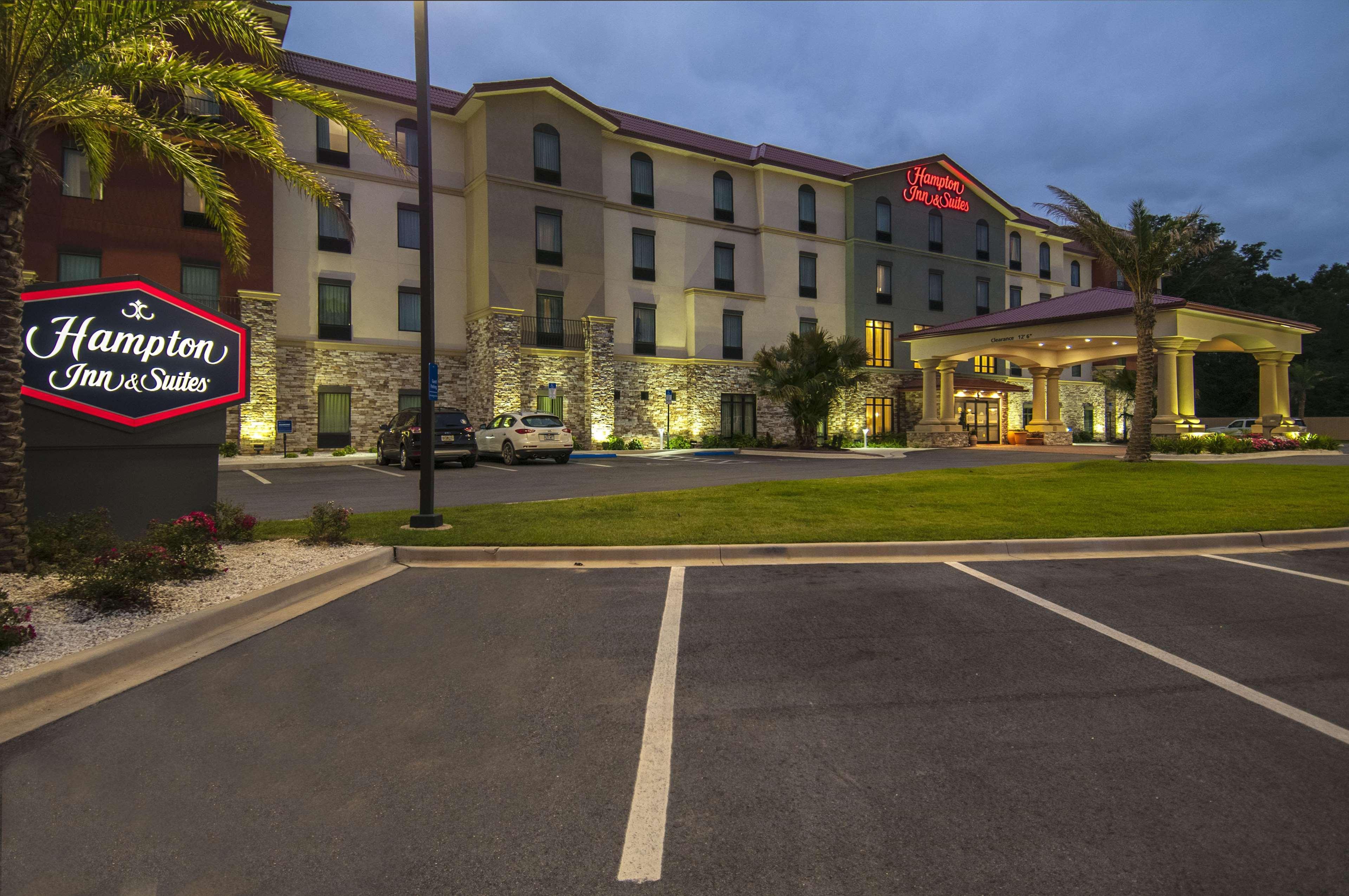 Hampton Inn & Suites Pensacola/I-10 Pine Forest Road Ferry Pass Екстериор снимка