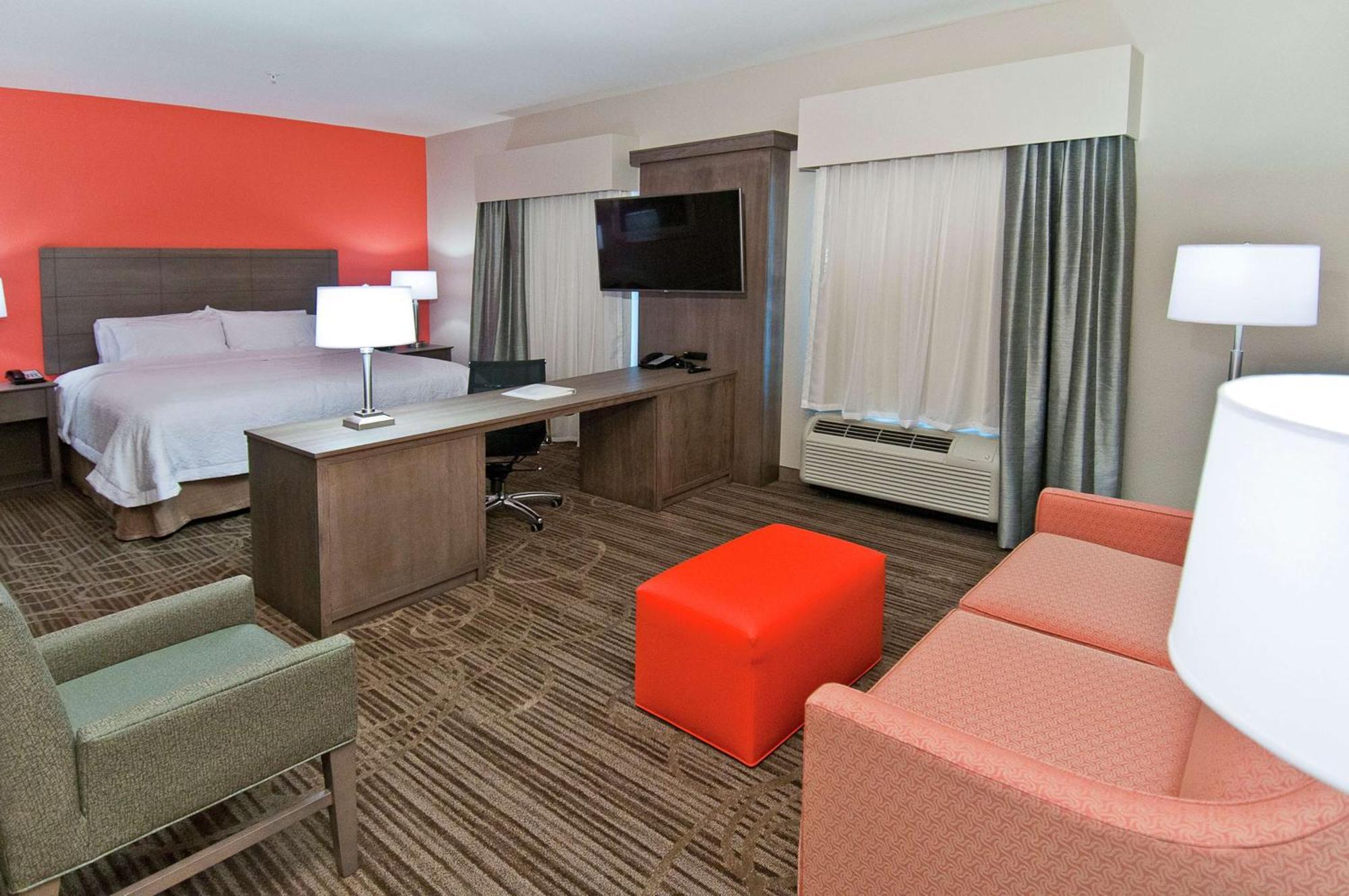 Hampton Inn & Suites Pensacola/I-10 Pine Forest Road Ferry Pass Екстериор снимка