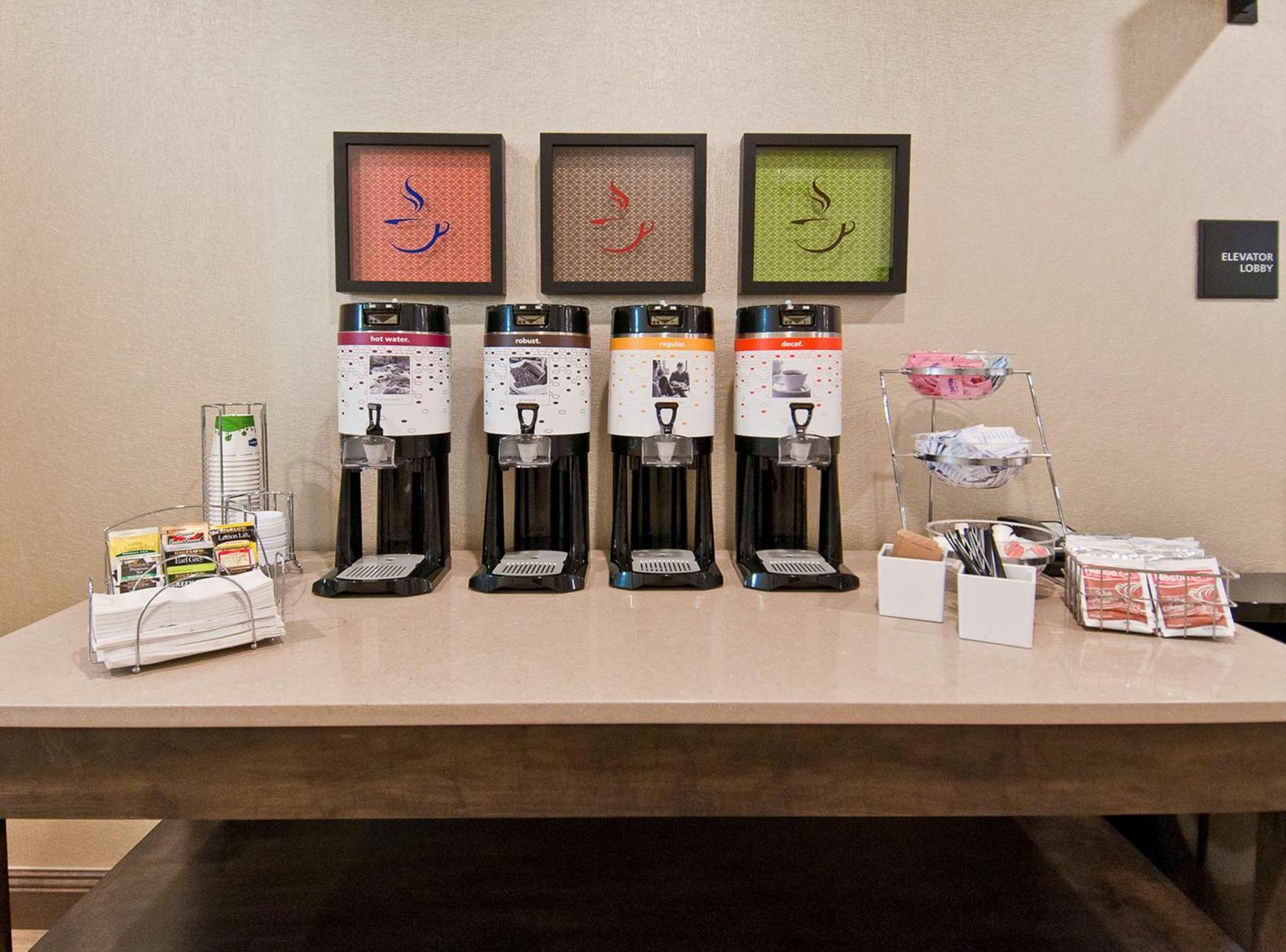 Hampton Inn & Suites Pensacola/I-10 Pine Forest Road Ferry Pass Екстериор снимка